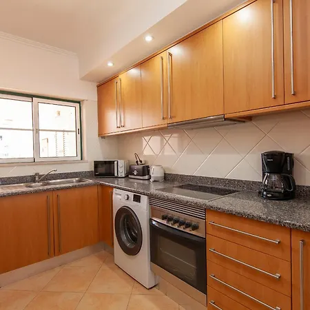 B73 - Luz Sun Lejlighed Lagos