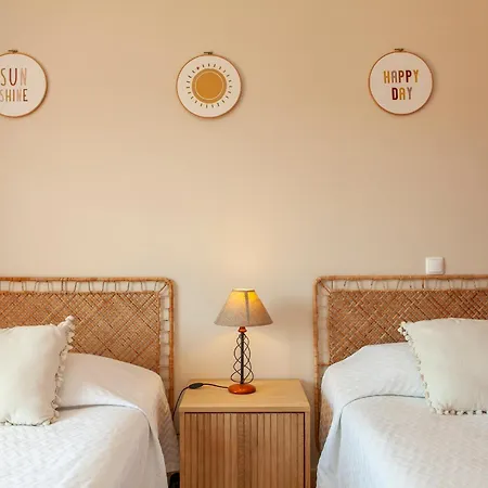 B73 - Luz Sun * Lagos