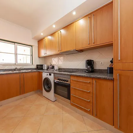 B73 - Luz Sun * 拉哥斯