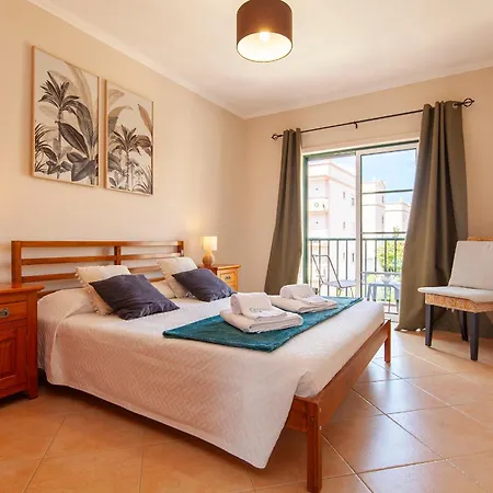 B73 - Luz Sun Apartment *