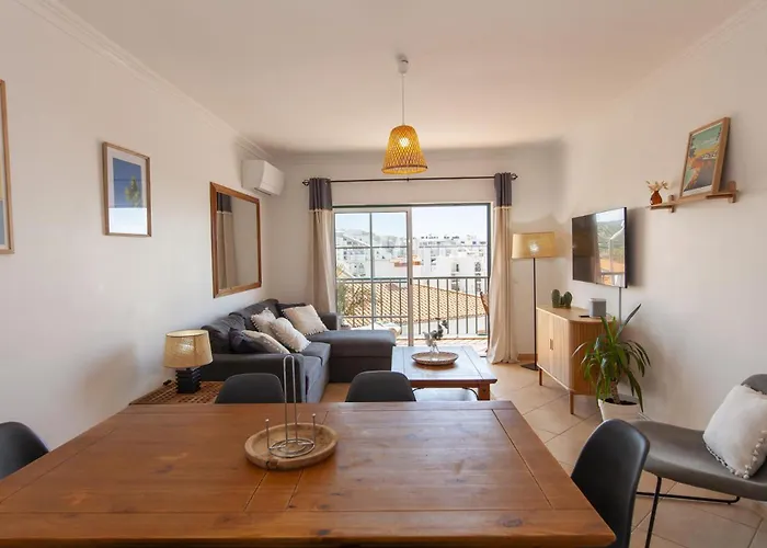 B73 - Luz Sun Apartment *